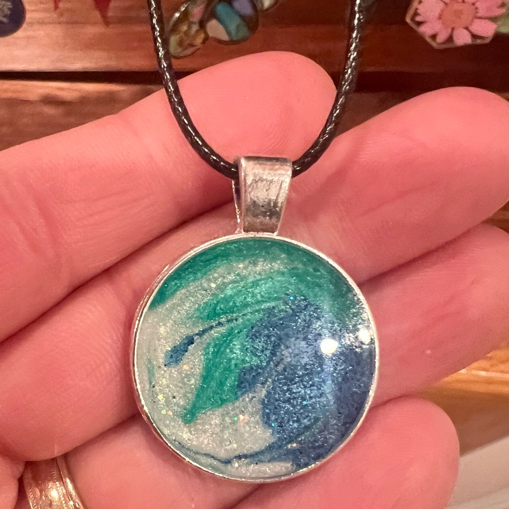 Elegant Blue and Green Swirl Pendant Necklace